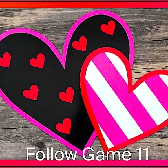 Accessories - Like new follow Game 12
Follow game 11